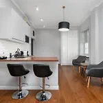Nowy Swiat 29 By Homeprime * ורשה