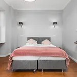 Nowy Swiat 29 By Homeprime Lägenhet Warszawa