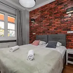 Nowy Swiat 29 By Homeprime Lägenhet