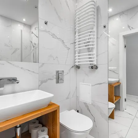 Nowy Swiat 29 By Homeprime Warszawa