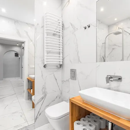 Nowy Swiat 29 By Homeprime Lägenhet