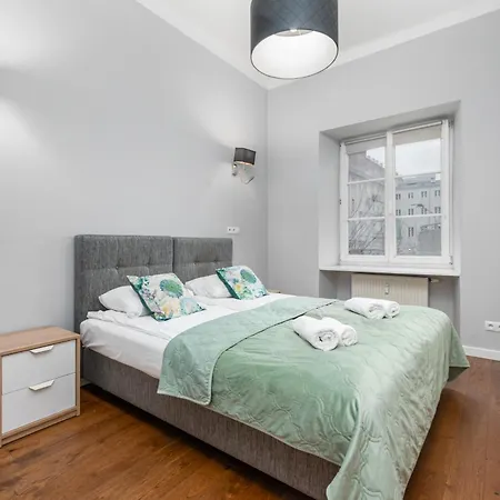 Nowy Swiat 29 By Homeprime Warszawa