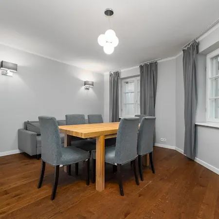 Nowy Swiat 29 By Homeprime Lägenhet Warszawa