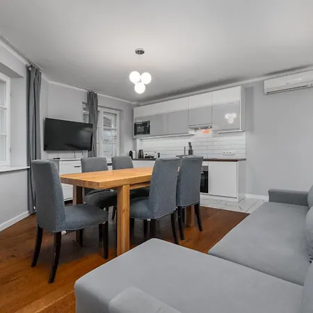 Nowy Swiat 29 By Homeprime Apartman