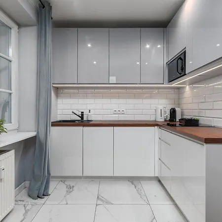 Nowy Swiat 29 By Homeprime Lägenhet Warszawa