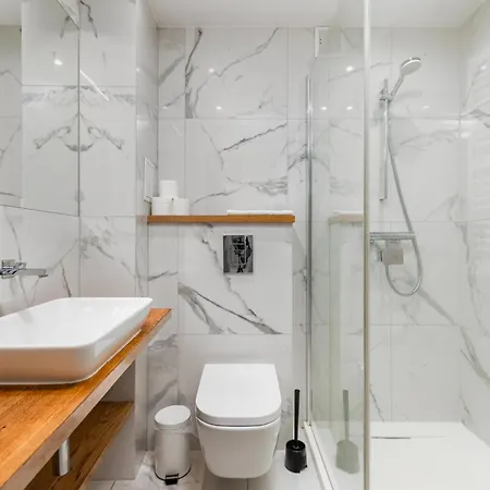 Nowy Swiat 29 By Homeprime * ורשה