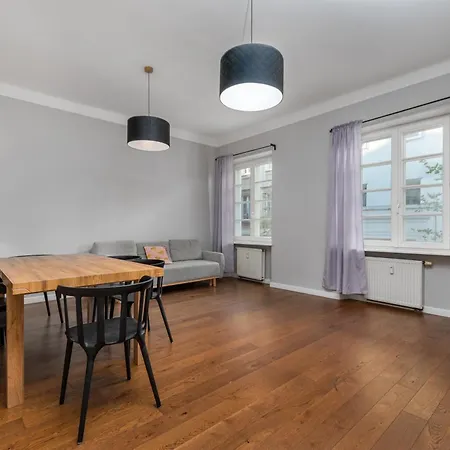 Nowy Swiat 29 By Homeprime * ורשה