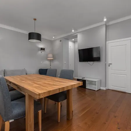 Nowy Swiat 29 By Homeprime * ורשה